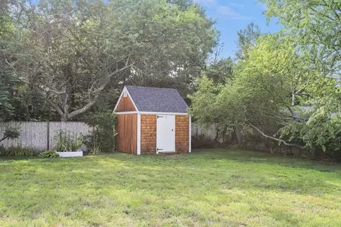 Exterior - 5 Pheasant Ave #1, Wareham, MA 02571 photo 4 of 6