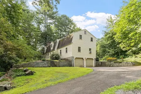 314 Reedy Meadow Rd, Groton, MA 01450