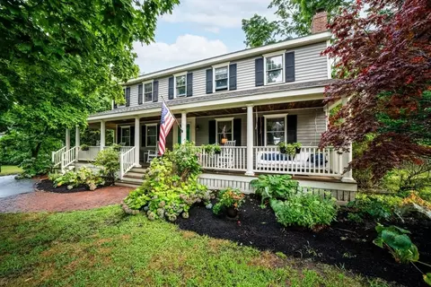 11 Sycamore Rd, Scituate, MA 02066