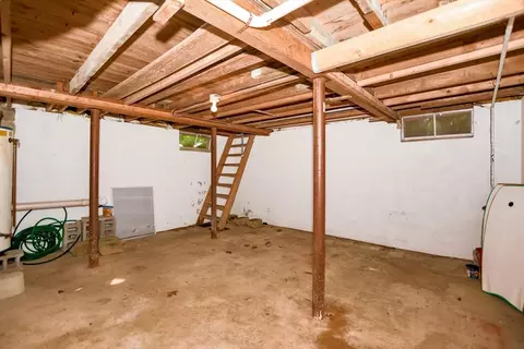 25 Broadmarsh Ave, Wareham, MA 02571 photo 41