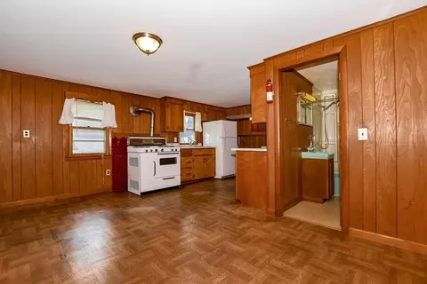 25 Broadmarsh Ave, Wareham, MA 02571 photo 19