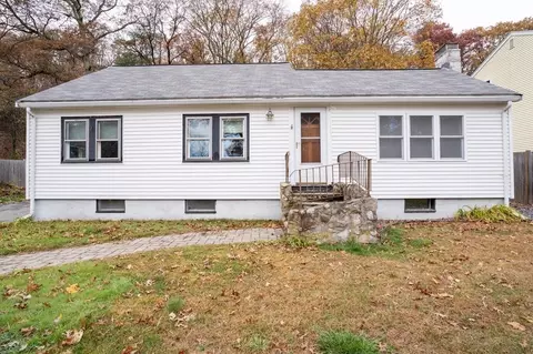 19 Thoreau St, Billerica, MA 01862
