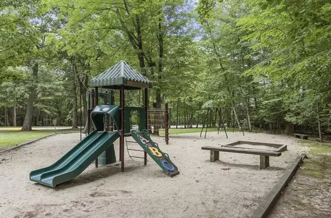 Exterior - 217 Meadows Edge #217, Acton, MA 01720 photo 8 of 8