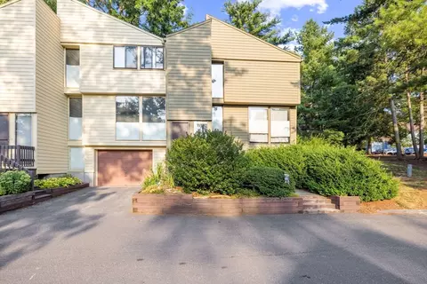 Exterior - 217 Meadows Edge #217, Acton, MA 01720 photo 2 of 8