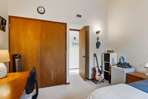 Bedroom - 217 Meadows Edge #217, Acton, MA 01720 photo 6 of 8