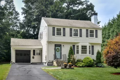 48 Edgebrook Rd, Framingham, MA 01701