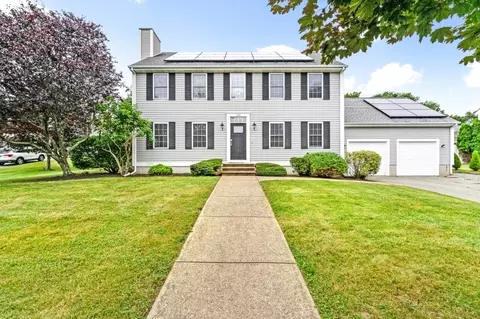 155 Highridge Rd, Somerset, MA 02726