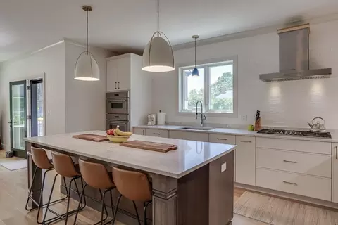 Kitchen - 512 Central Aveune, Needham, MA 02494 photo 2 of 6