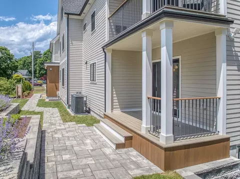 Exterior - 512 Central Aveune, Needham, MA 02494 photo 7 of 8