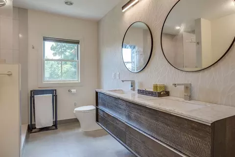Bath - 512 Central Aveune, Needham, MA 02494 photo 3 of 6