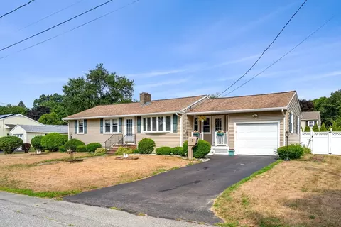 3 Westwood St, Methuen, MA 01844