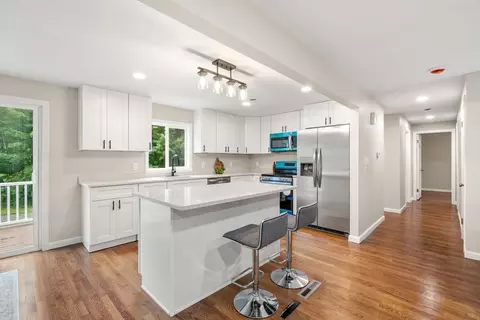 7 Prescott Rd, Sutton, MA 01590 photo 3