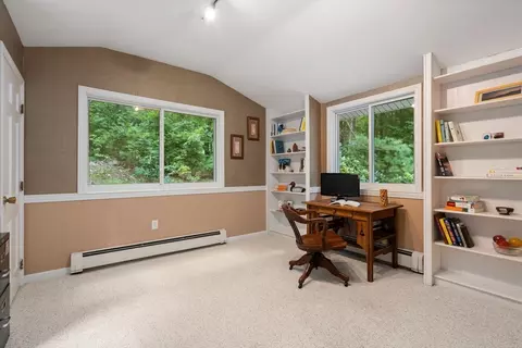 12 Algonquin Rd, Canton, MA 02021 photo 12