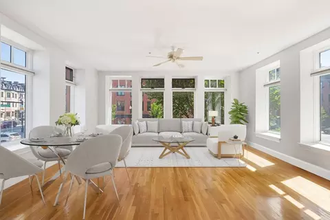 451-453 Massachusetts Ave #9, Boston, MA 02118