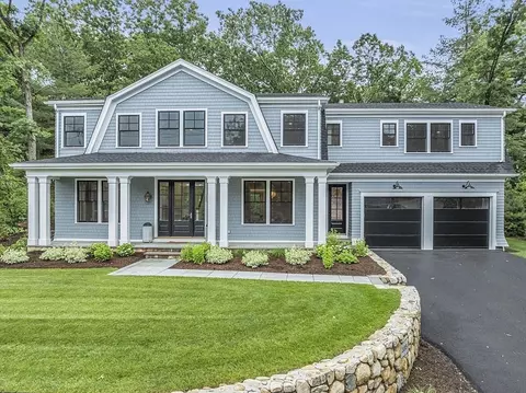 105 Elmwood Rd, Wellesley, MA 02481