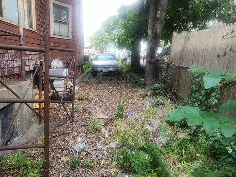 Exterior - 10 Pearl St, Everett, MA 02149 photo 3 of 10