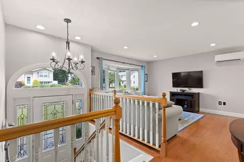 17 Vinal St, Hudson, MA 01749 photo 10