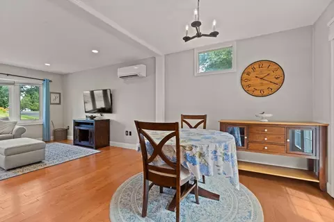 17 Vinal St, Hudson, MA 01749 photo 6