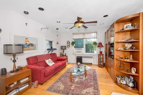 140 Beaconsfield Rd #2, Brookline, MA 02445 photo 10