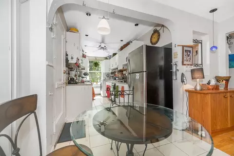 140 Beaconsfield Rd #2, Brookline, MA 02445 photo 8