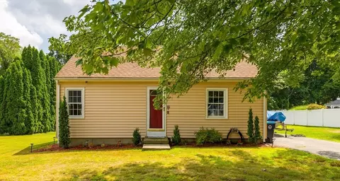 16 Melody Ln, Shrewsbury, MA 01545