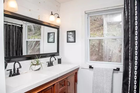 61 Eastern Ave, Deerfield, MA 01373 photo 11