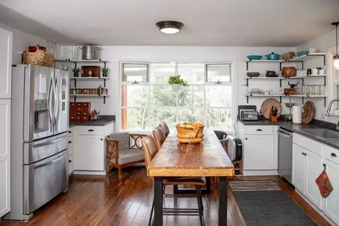61 Eastern Ave, Deerfield, MA 01373 photo 5