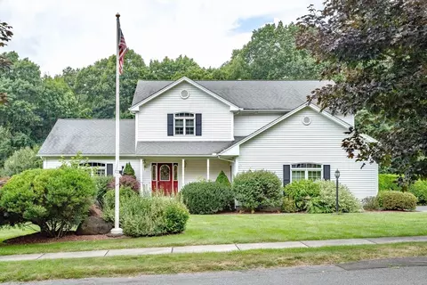 30 Jeanne Marie Dr, Westfield, MA 01085