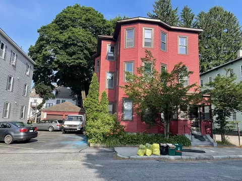 142 West St, Worcester, MA 01609