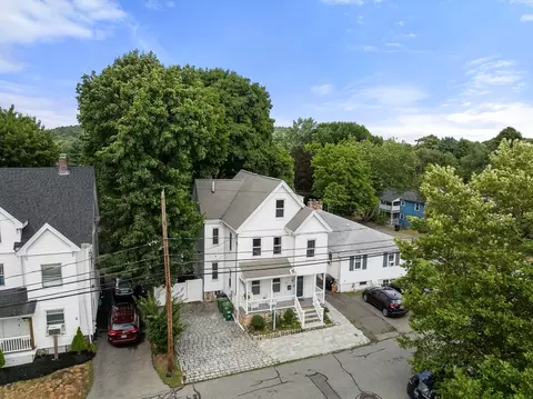 105 Holt St, Watertown, MA 02472