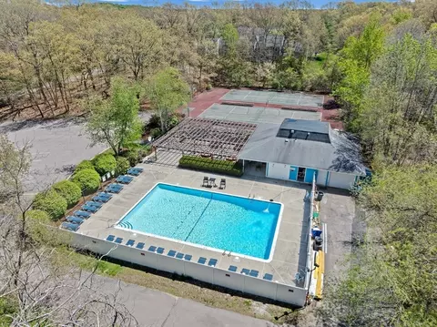 18 Beals Cove Rd #E, Hingham, MA 02043 photo 16