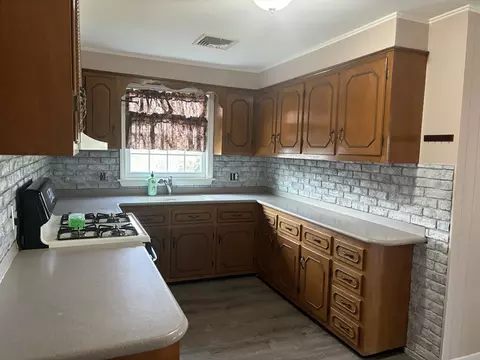 267 Sterling St, Fall River, MA 02721 photo 14