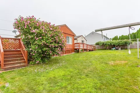 267 Sterling St, Fall River, MA 02721 photo 25