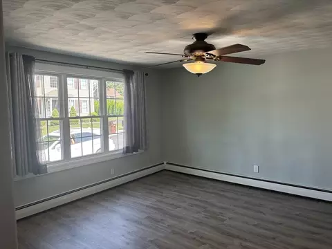 267 Sterling St, Fall River, MA 02721 photo 8