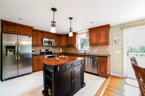 Kitchen - 92 Hall St, Raynham, MA 02767 photo 1 of 2