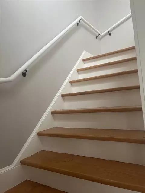 Entry Way - 2175-2177 Main St, Palmer, MA 01080 photo 3 of 3