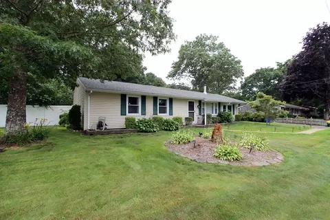 Exterior - 9 Camardo Dr, Wareham, MA 02571 photo 8 of 10