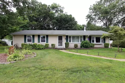 Exterior - 9 Camardo Dr, Wareham, MA 02571 photo 3 of 10