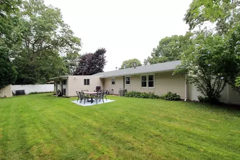 Exterior - 9 Camardo Dr, Wareham, MA 02571 photo 5 of 10