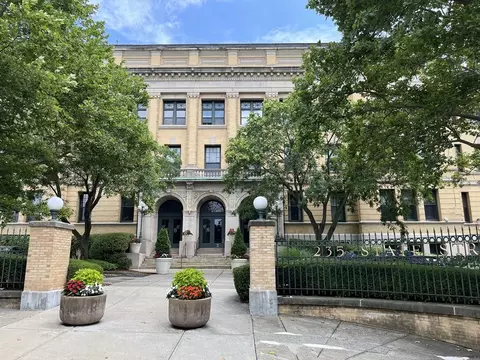 235 State St #314, Springfield, MA 01103