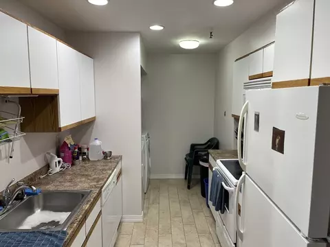 Kitchen - 235 State St #314, Springfield, MA 01103 photo 1 of 2