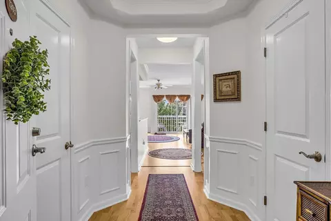 53 Bartlett Way #203, Waltham, MA 02452