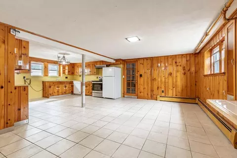 Kitchen - 17 Albert Park, Everett, MA 02149 photo 7 of 7