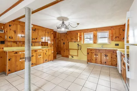 Kitchen - 17 Albert Park, Everett, MA 02149 photo 6 of 7