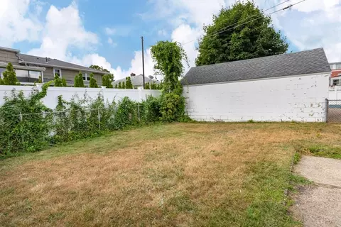 Exterior - 17 Albert Park, Everett, MA 02149 photo 9 of 9