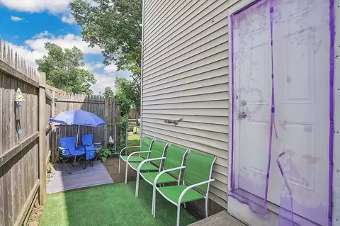 Exterior - 29 Wallace St, Springfield, MA 01119 photo 6 of 10