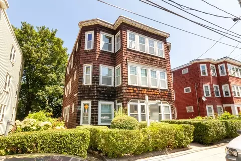 18 Ronan St, Boston, MA 02125