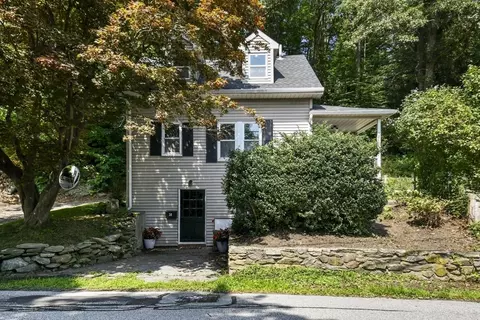 38 Martin St, Millbury, MA 01527