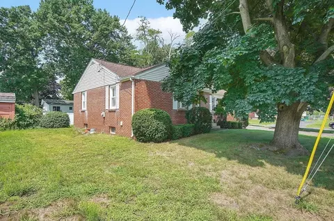 100 Mathieu Dr, Chicopee, MA 01020 photo 28