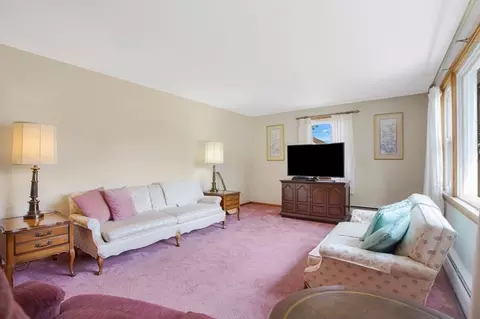 100 Mathieu Dr, Chicopee, MA 01020 photo 9